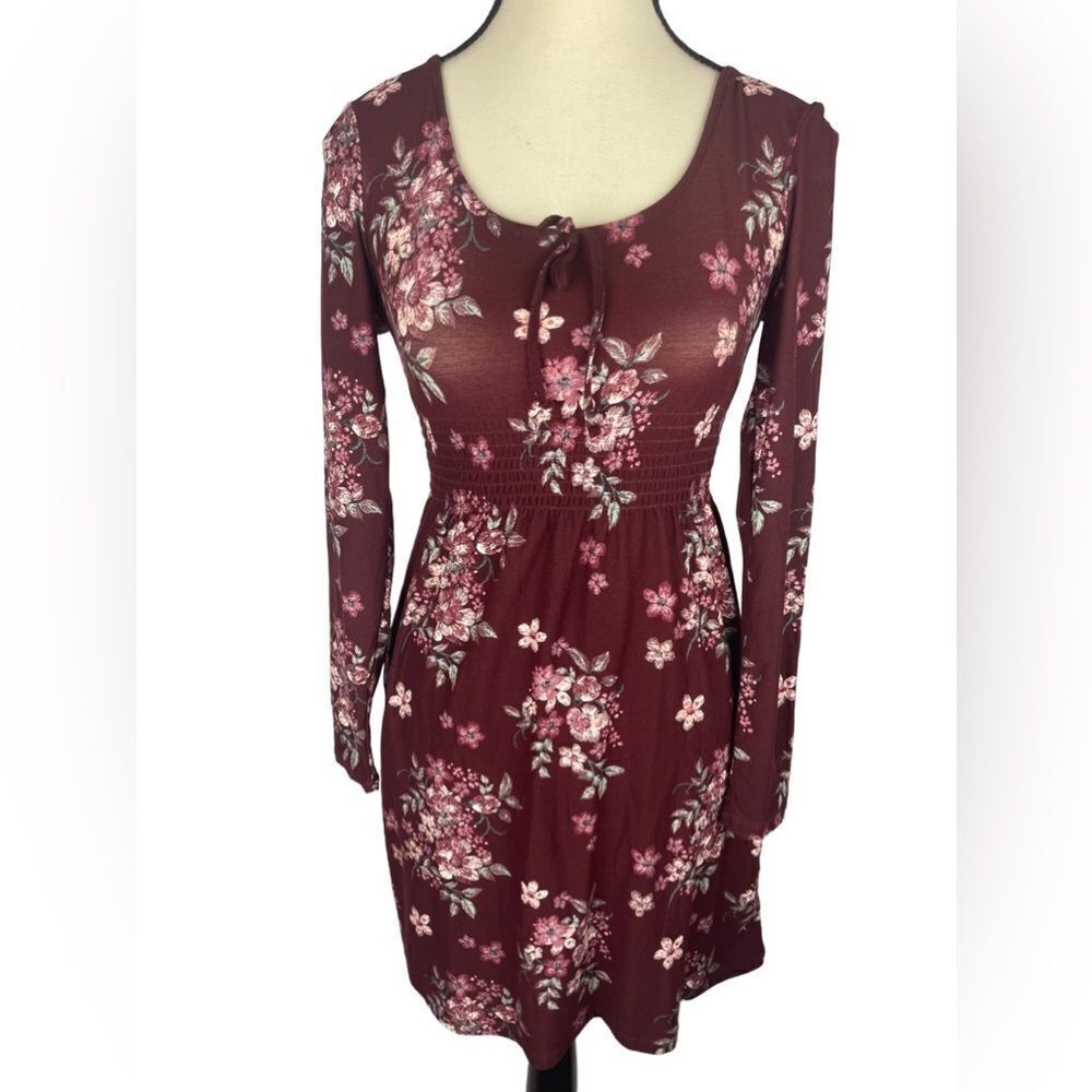 No Boundaries Women’s Red Burgundy Floral Round Neck Long Sleeve Dress Size: XS